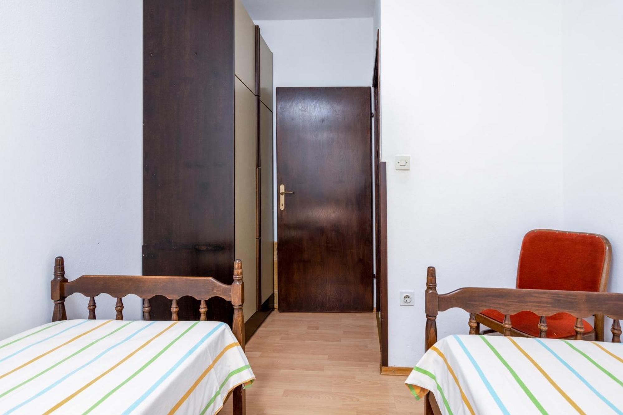 Apartments With A Parking Space Medulin - 7494 部屋 写真